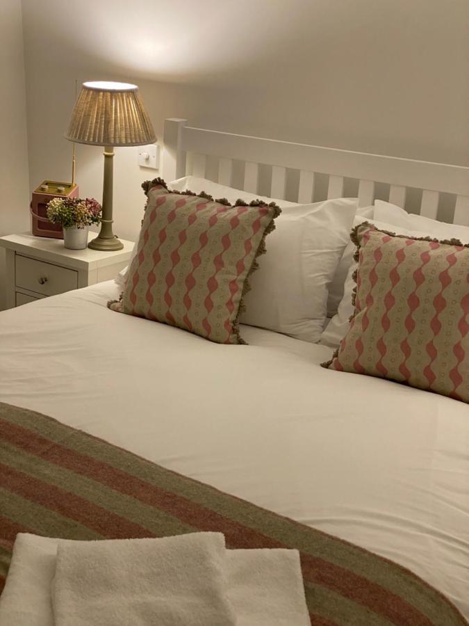 Hotel The Three Hills Bartlow Exteriér fotografie