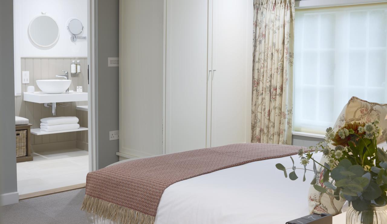 Hotel The Three Hills Bartlow Exteriér fotografie